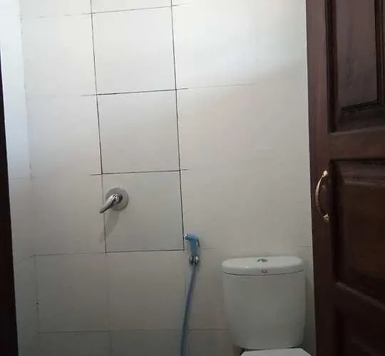 Seahua Ha Ha Dive Bed & Breakfast 2*